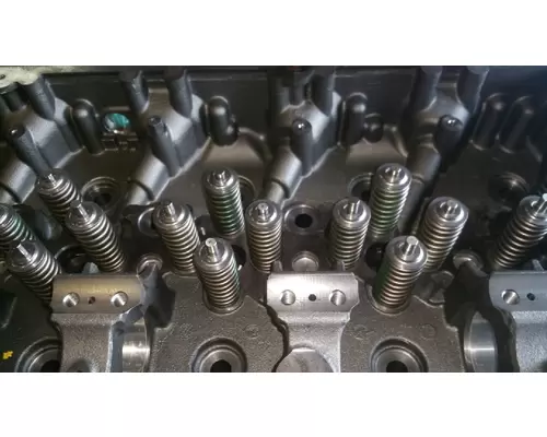 CUMMINS X15 EPA 17 CYLINDER HEAD