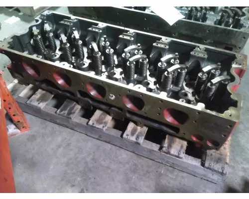 CUMMINS X15 EPA 17 CYLINDER HEAD