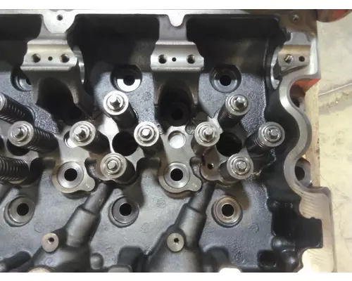 CUMMINS X15 EPA 17 CYLINDER HEAD