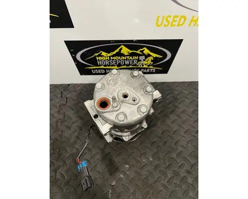 CUMMINS X15 Air Conditioner Compressor