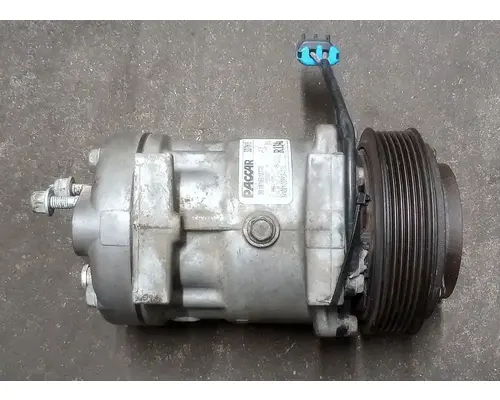 CUMMINS X15 Air Conditioner Compressor