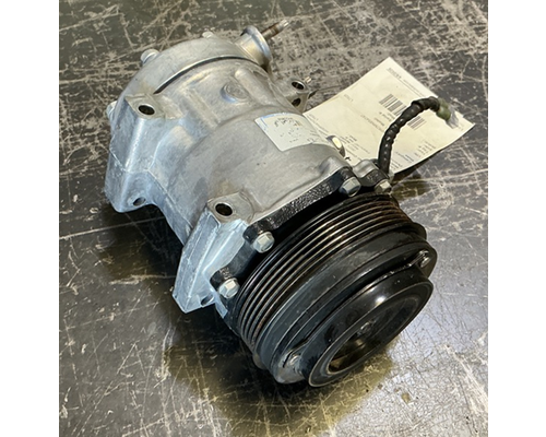 CUMMINS X15 Air Conditioner Compressor