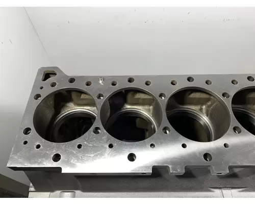 CUMMINS X15 Cylinder Block