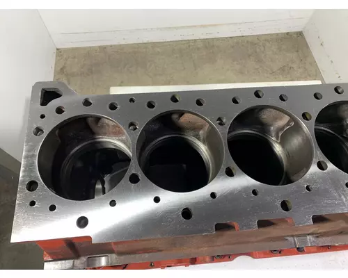 CUMMINS X15 Cylinder Block