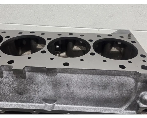 CUMMINS X15 Cylinder Block