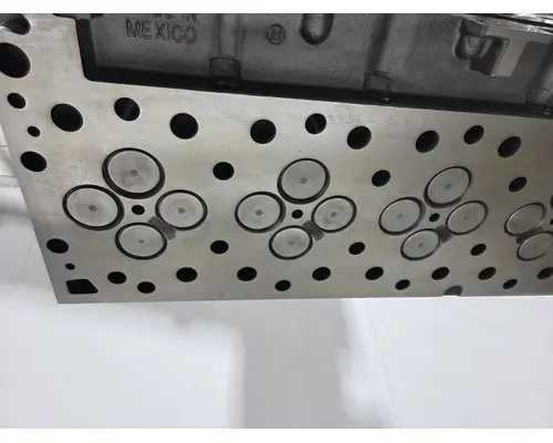CUMMINS X15 Cylinder Head