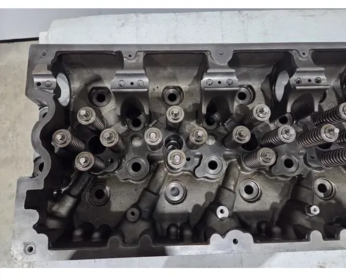 CUMMINS X15 Cylinder Head