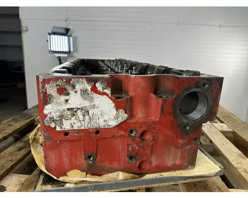 CUMMINS X15 Cylinder Head