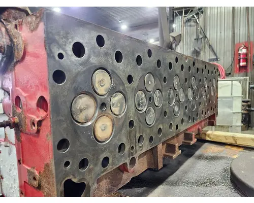 CUMMINS X15 Cylinder Head