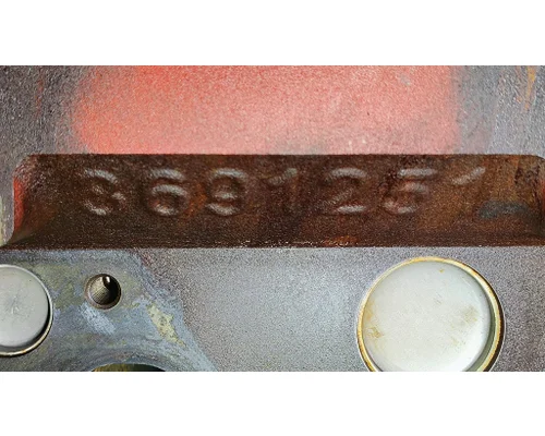 CUMMINS X15 Cylinder Head