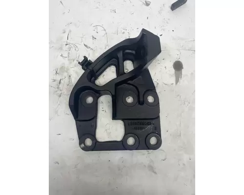 CUMMINS X15 Engine Mounts