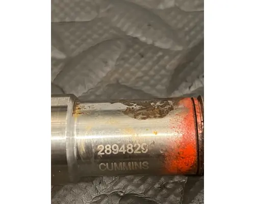 CUMMINS X15 Fuel Injector