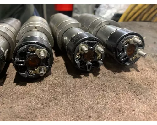 CUMMINS X15 Fuel Injector