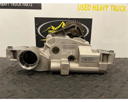 CUMMINS X15 Oil Pump