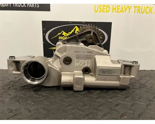 CUMMINS X15 Oil Pump
