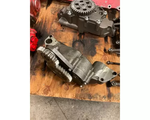 CUMMINS X15 Oil Pump