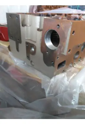 CUMMINS  CYLINDER HEAD