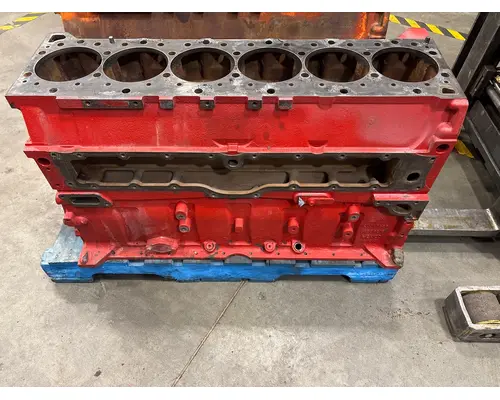 CUMMINS  Cylinder Block