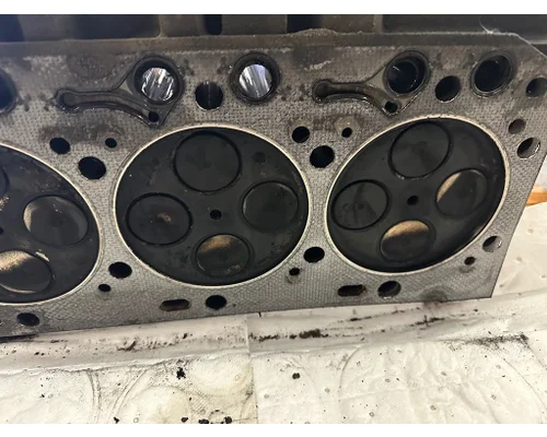 CUMMINS  Cylinder Head