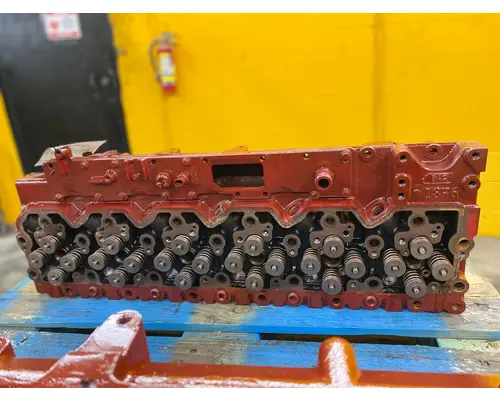 CUMMINS  Cylinder Head