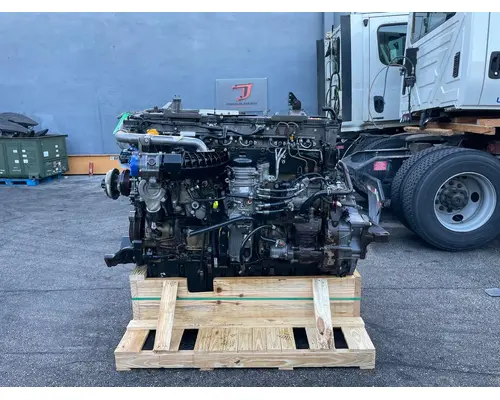 CUMMINS  Engine Assembly