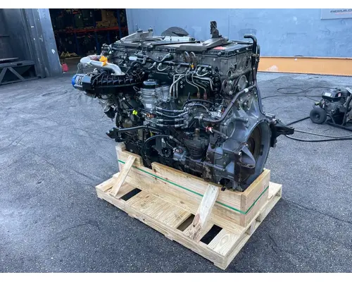 CUMMINS  Engine Assembly