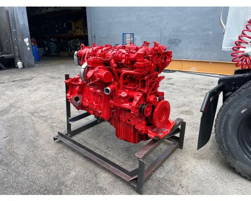 CUMMINS  Engine Assembly