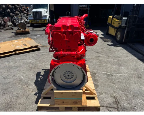 CUMMINS  Engine Assembly