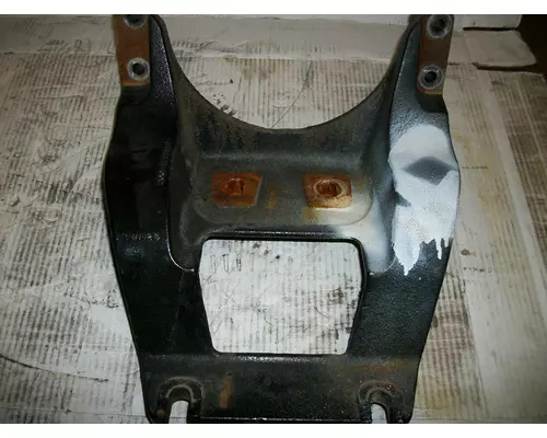 CUMMINS Engine Mount OEM# 01-32275-000 in Dorr, MI #548-10398