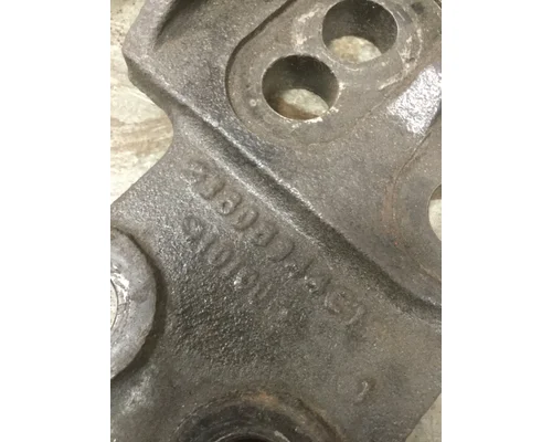 CUMMINS  Engine Mounts