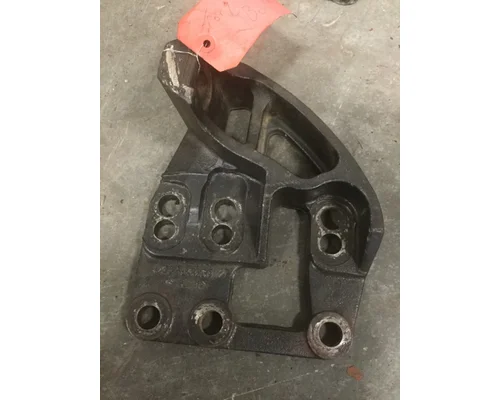 CUMMINS  Engine Mounts