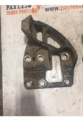 CUMMINS  Engine Mounts