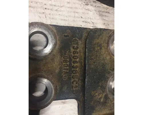 CUMMINS  Engine Mounts