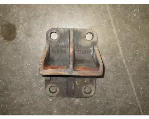 CUMMINS  Engine Mounts