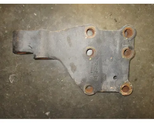 CUMMINS  Engine Mounts