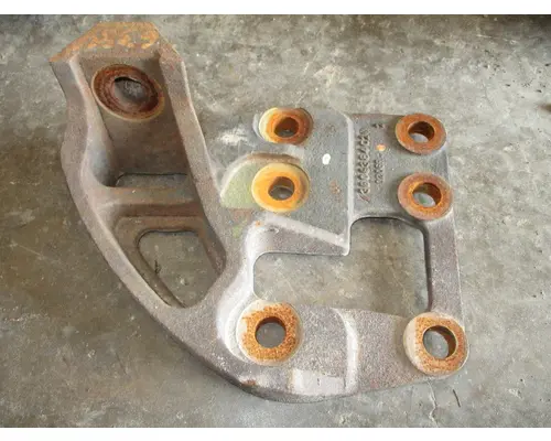 CUMMINS  Engine Mounts