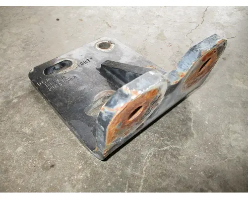 CUMMINS  Engine Mounts
