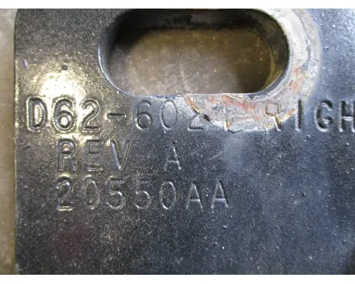 CUMMINS  Engine Mounts