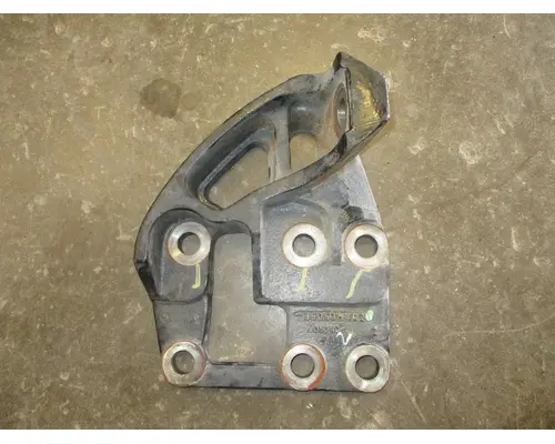 CUMMINS  Engine Mounts