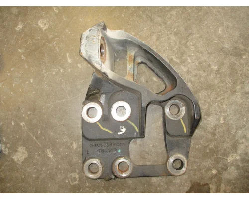CUMMINS  Engine Mounts