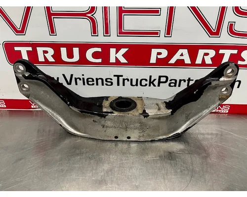 CUMMINS  Engine Mounts