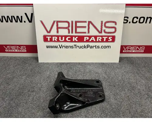 CUMMINS  Engine Mounts