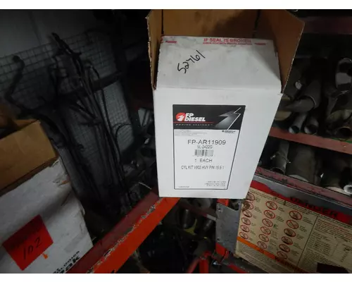 CUMMINS  Hydraulic PistonCylinder