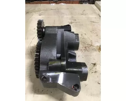 CUMMINS  OIL PUMP