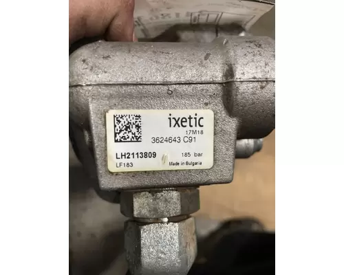 CUMMINS  Power Steering Pump