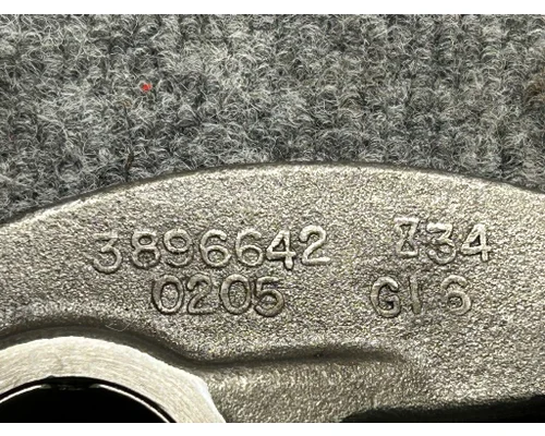 CUMMINS  Rocker Arm