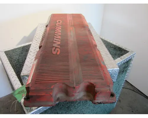 CUMMINS  Valve Cover