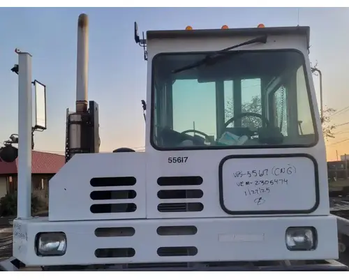 Cab Capacity of Texas TJ5000 Geco - Dinuba