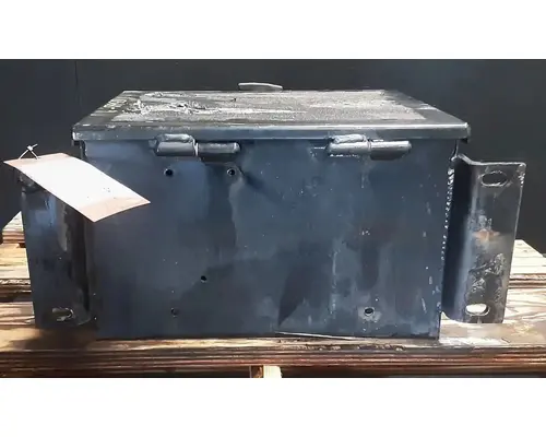 Capacity of Texas TJ5000 Battery Boxes