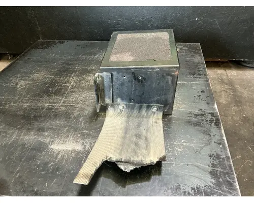 Capacity of Texas TJ5000 Battery Boxes